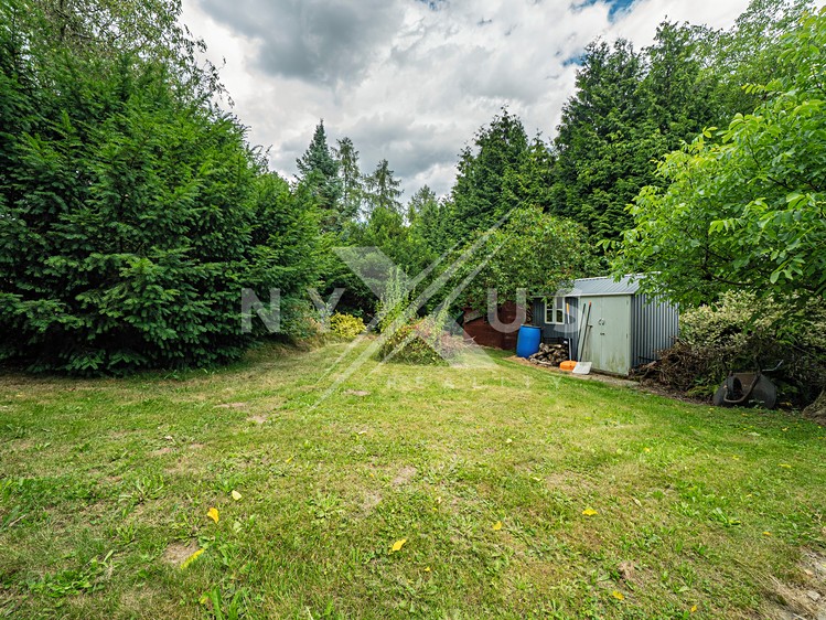 Prodej  stavebního pozemku 1 424 m² - foto 3