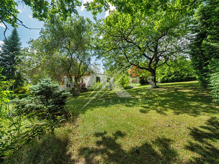 Prodej  stavebního pozemku 1 424 m² - foto 8