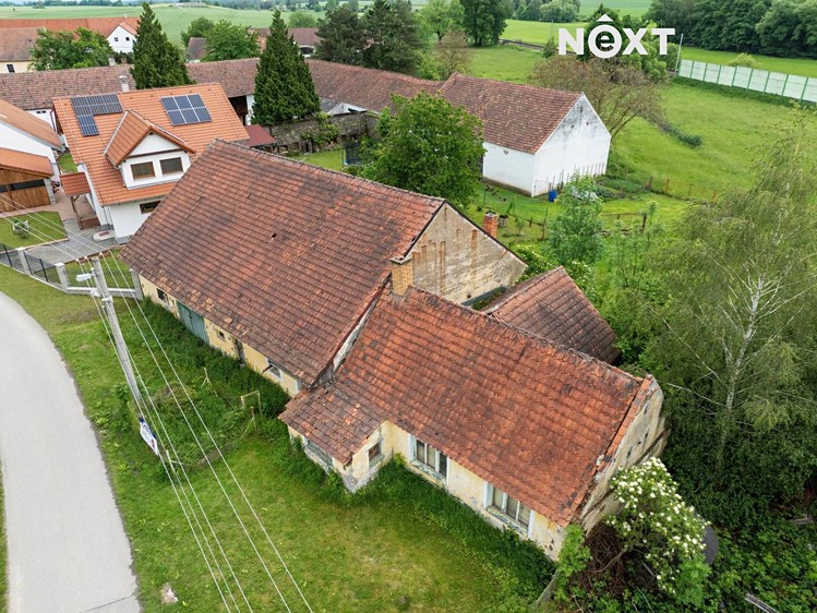 Prodej  stavebního pozemku 711 m² - foto 4
