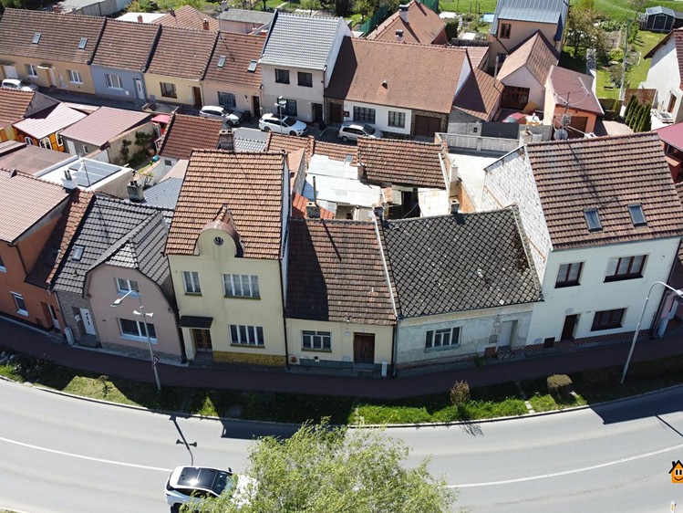 Prodej stavebního pozemku 290 m² - foto 3