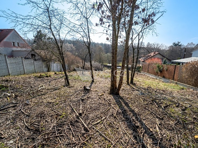 Prodej stavebního pozemku 1 017 m² - foto 8