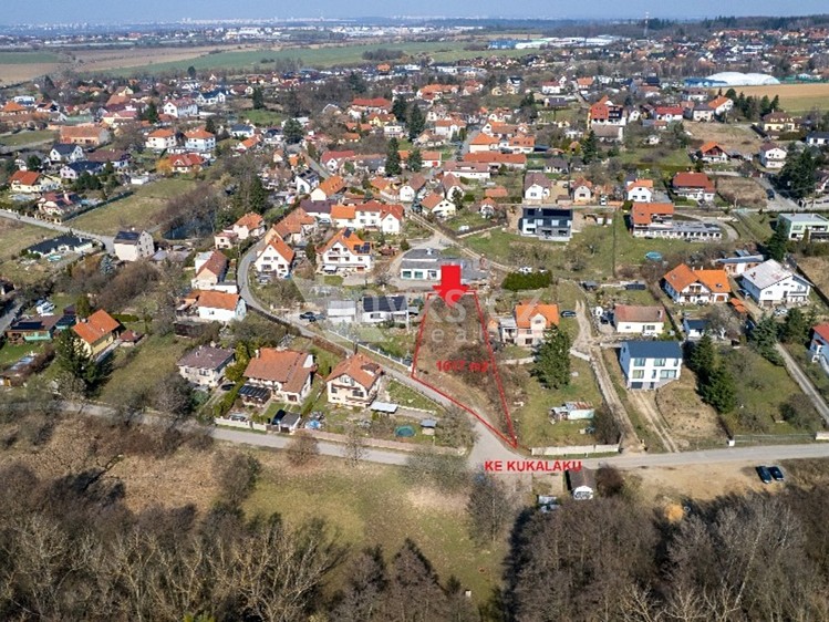 Prodej stavebního pozemku 1 017 m² - foto 6