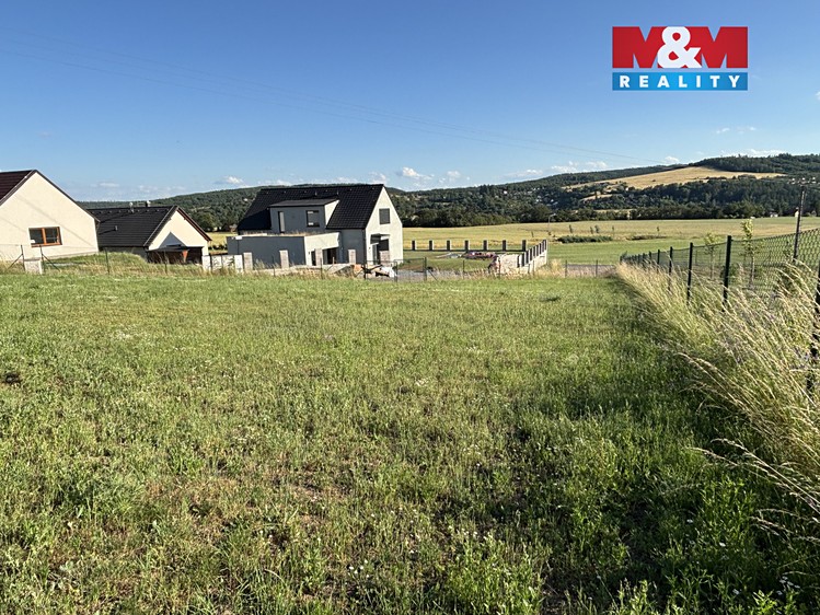 Prodej stavebního pozemku 891 m² - foto 3