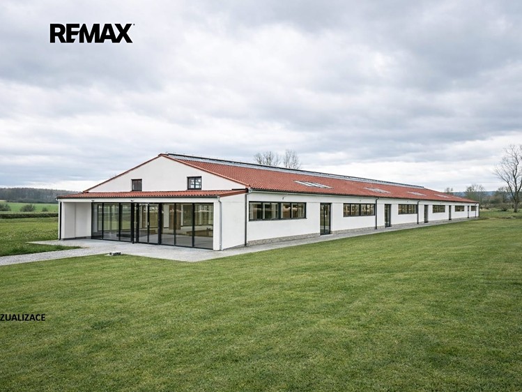 Prodej komerčního pozemku 9 053 m² - foto 1