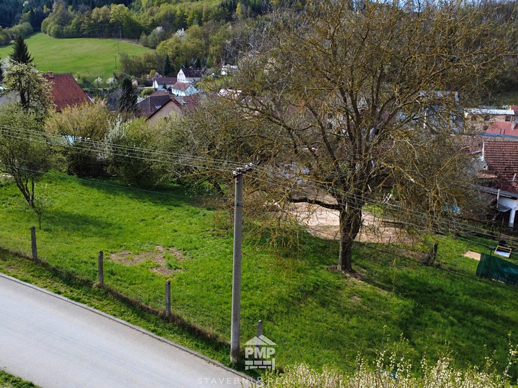 Prodej stavebního pozemku 953 m² - foto 7