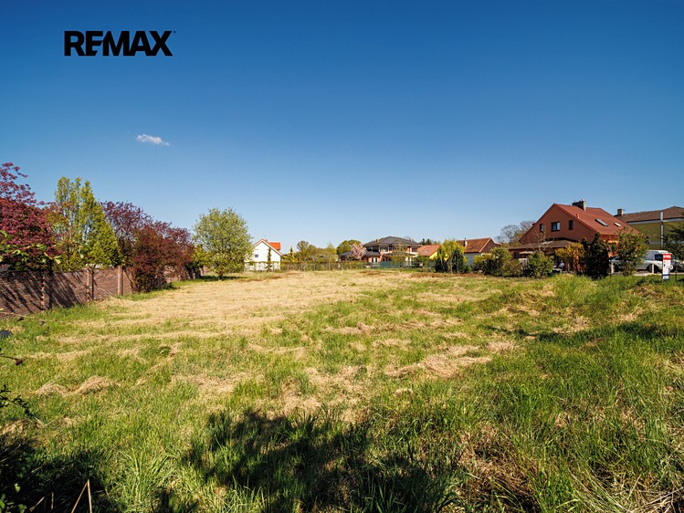 Prodej  stavebního pozemku 1 532 m² - foto 3