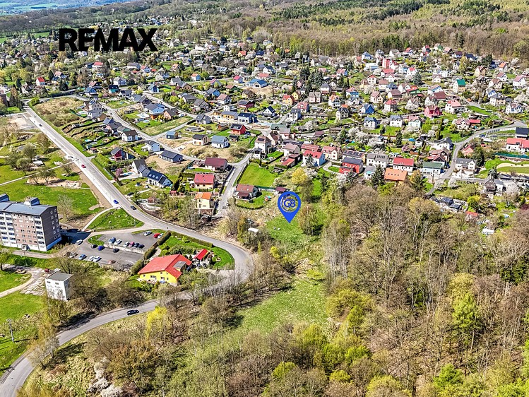 Prodej stavebního pozemku 1 108 m² - foto 2