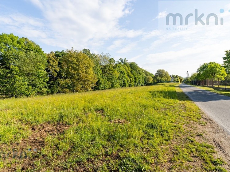 Prodej stavebního pozemku 706 m² - foto 8
