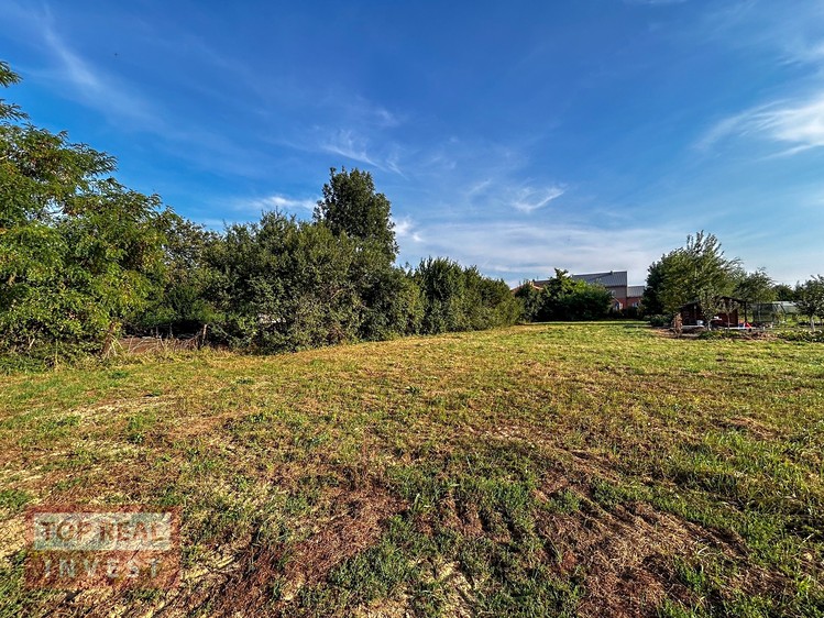 Prodej  stavebního pozemku 1 189 m² - foto 5