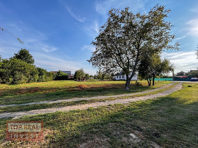 Prodej  stavebního pozemku 1 189 m² - foto 8
