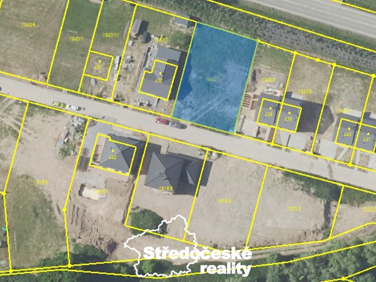Prodej stavebního pozemku 849 m² - foto 6