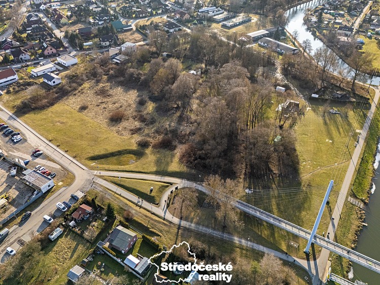 Prodej komerčního pozemku 1 686 m² - foto 3