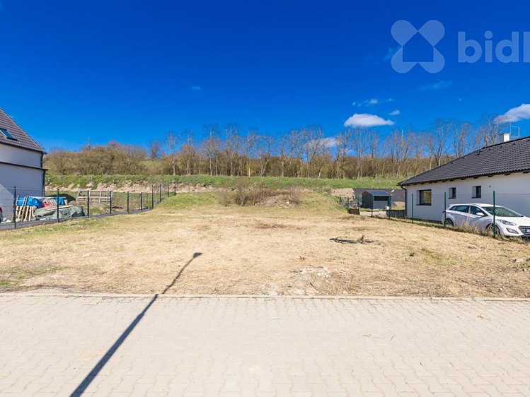 Prodej stavebního pozemku 579 m² - foto 1