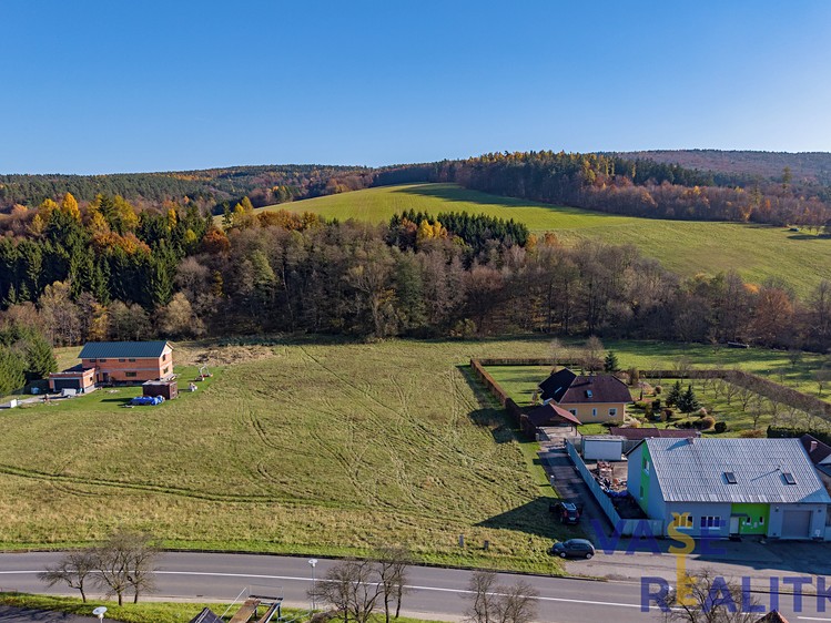Prodej  stavebního pozemku 1 000 m² - foto 3