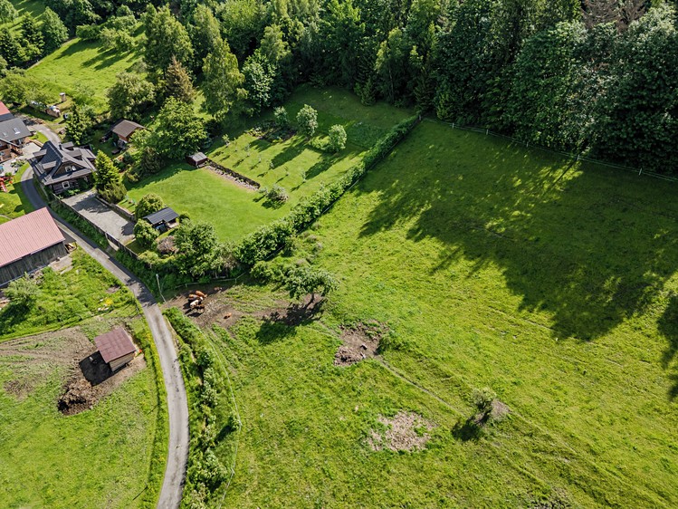 Prodej stavebního pozemku 2 596 m² - foto 7