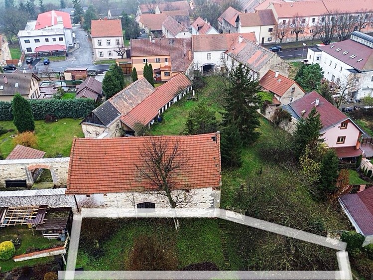 Prodej stavebního pozemku 673 m² - foto 3