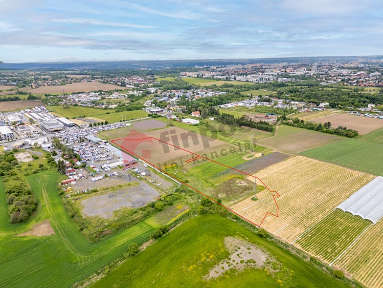 Prodej pole 28 484 m² - foto 1