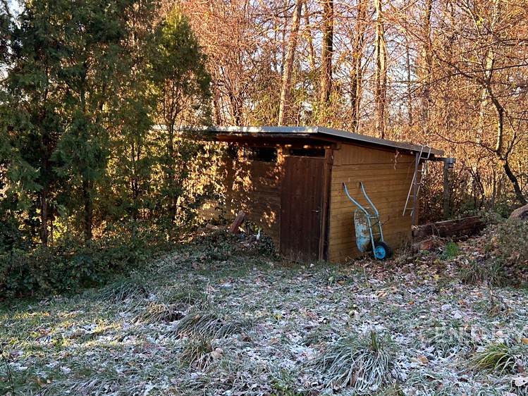 Prodej stavebního pozemku 1 738 m² - foto 8