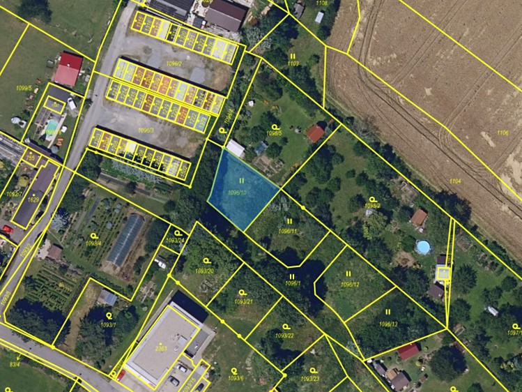 Dražba stavebního pozemku 422 m² - foto 2