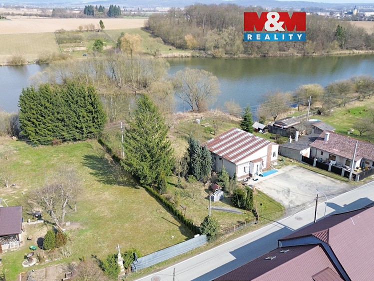 Prodej stavebního pozemku 1 160 m² - foto 1
