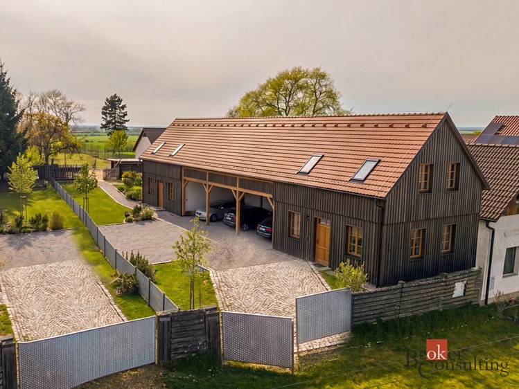Prodej stavebního pozemku 1 401 m² - foto 3