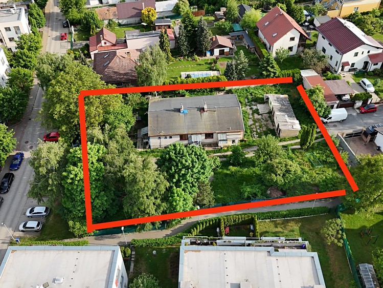 Prodej stavebního pozemku 1 884 m² - foto 3