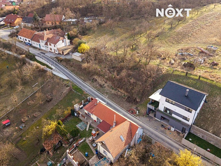 Prodej stavebního pozemku 598 m² - foto 5