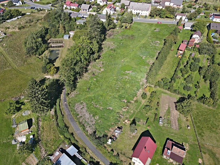 Prodej stavebního pozemku 500 m² - foto 2