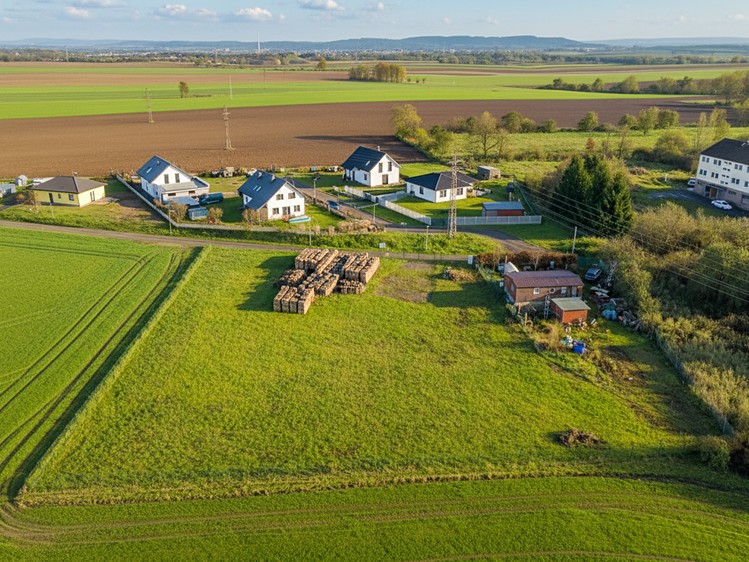 Prodej  stavebního pozemku 3 102 m² - foto 6