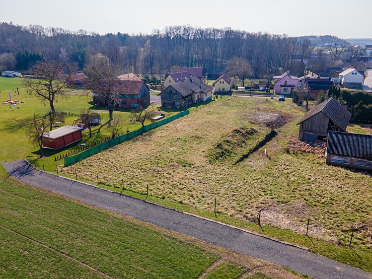 Prodej stavebního pozemku 1 200 m² - foto 7