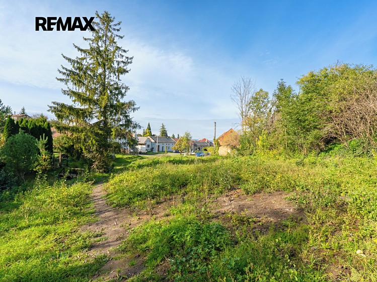 Prodej stavebního pozemku 1 347 m² - foto 8