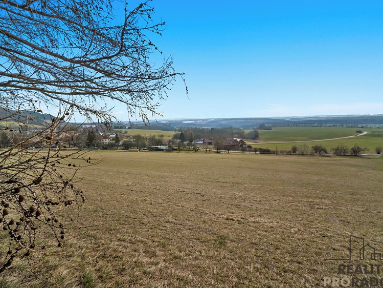 Prodej stavebního pozemku 1 585 m² - foto 6