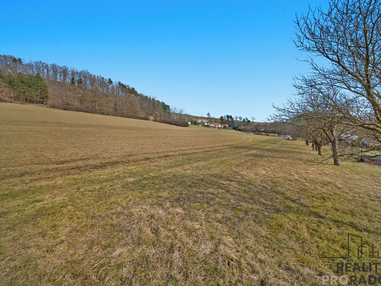 Prodej stavebního pozemku 1 585 m² - foto 7