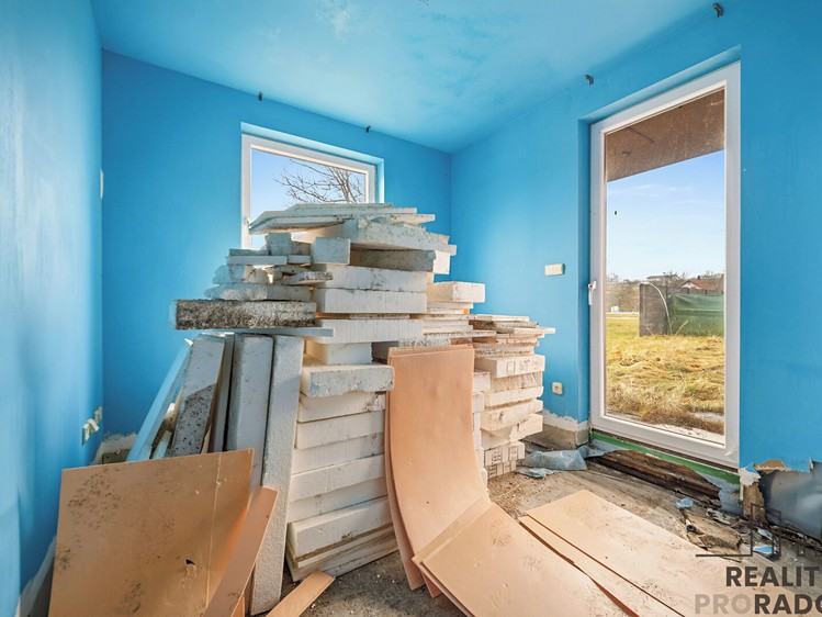 Prodej stavebního pozemku 711 m² - foto 5