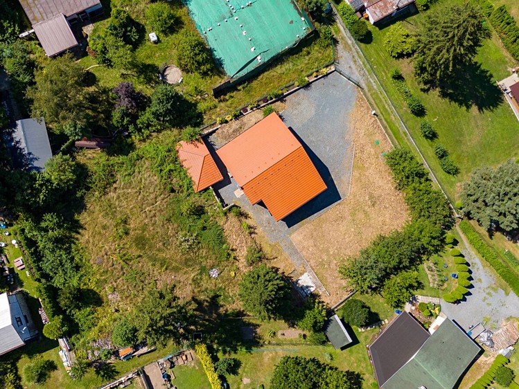 Prodej stavebního pozemku 800 m² - foto 4
