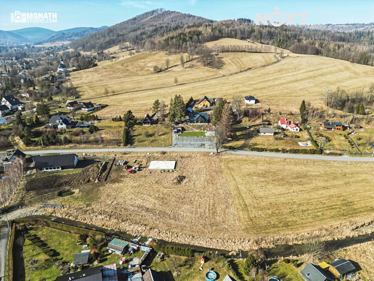 Prodej stavebního pozemku 1 752 m² - foto 7