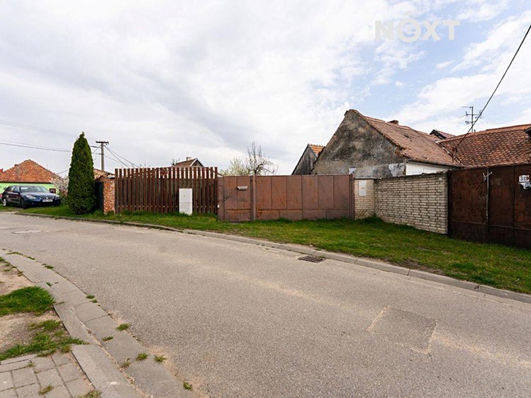 Prodej stavebního pozemku 423 m² - foto 5