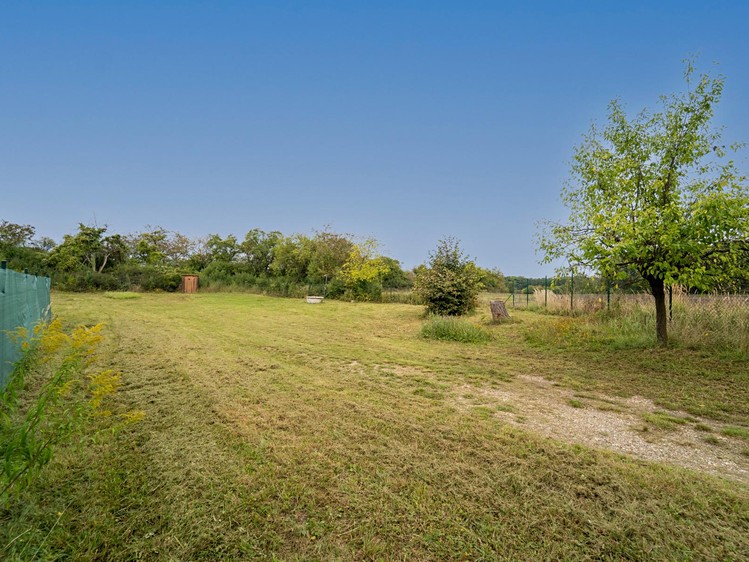 Prodej stavebního pozemku 1 347 m² - foto 6