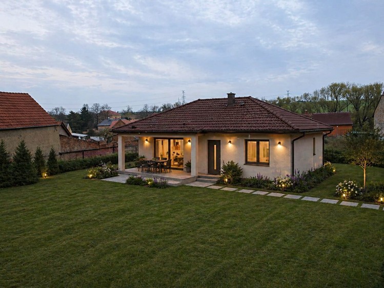 Prodej stavebního pozemku 2 020 m² - foto 4
