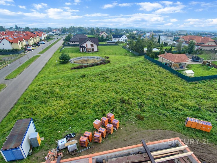 Prodej stavebního pozemku 1 707 m² - foto 8