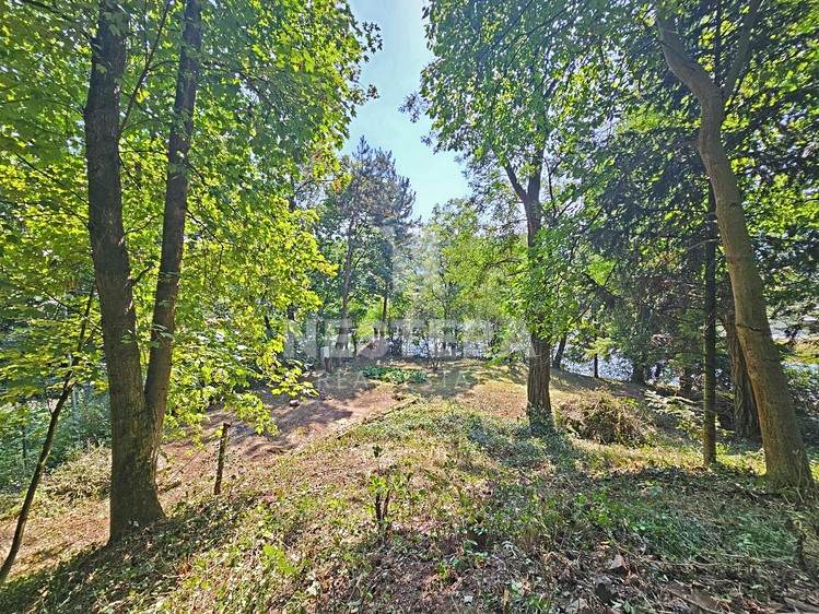 Prodej  stavebního pozemku 696 m² - foto 8