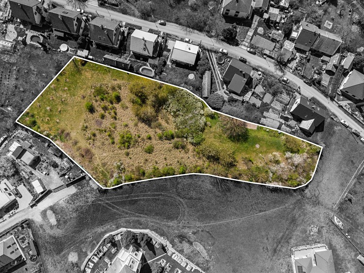 Prodej stavebního pozemku 4 500 m² - foto 3