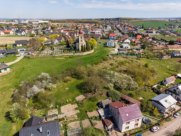 Prodej stavebního pozemku 4 500 m² - foto 2