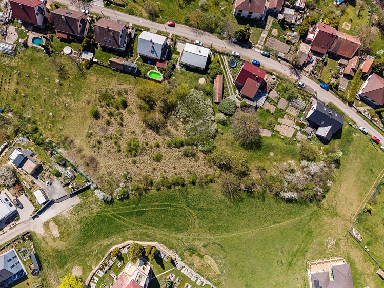 Prodej stavebního pozemku 4 500 m² - foto 4
