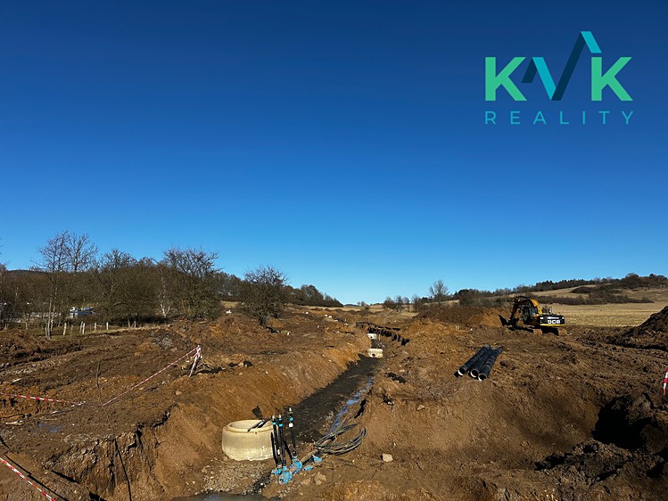 Prodej stavebního pozemku 1 066 m² - foto 4