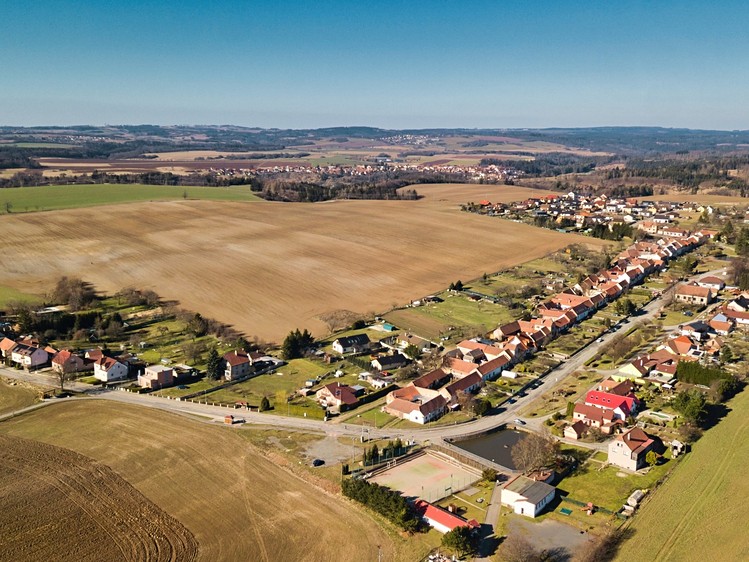 Prodej stavebního pozemku 1 150 m² - foto 4