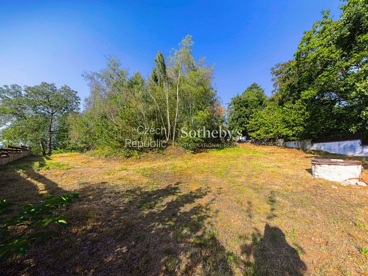 Prodej stavebního pozemku 5 138 m² - foto 4