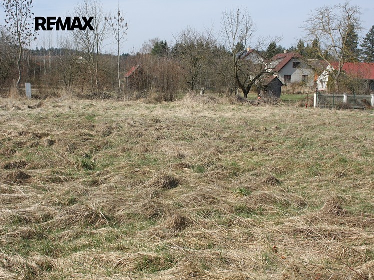 Prodej stavebního pozemku 1 020 m² - foto 4
