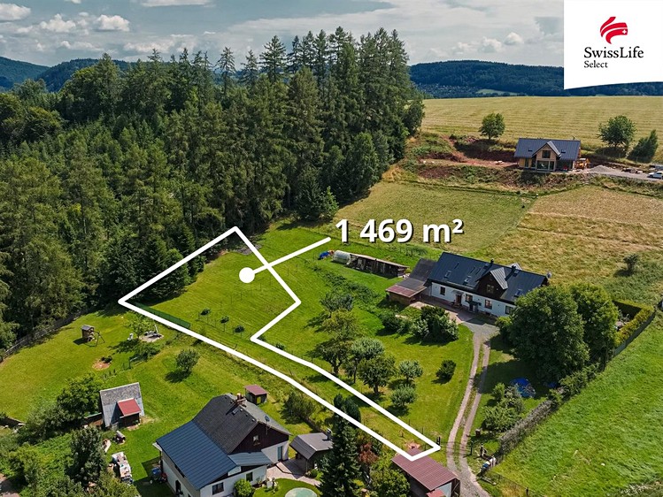 Prodej stavebního pozemku 1 469 m² - foto 1