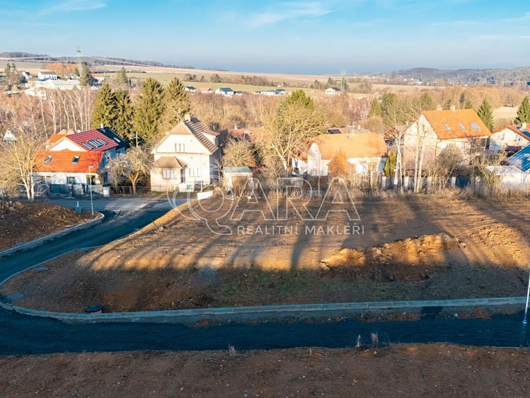 Prodej stavebního pozemku 862 m² - foto 4